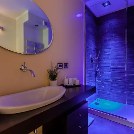 Apartment Stylish In Fashion District - Corso Venezia *