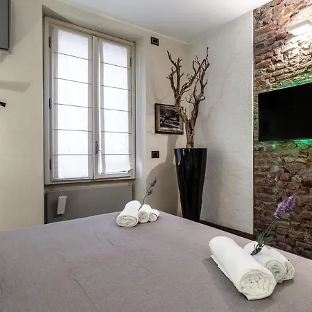 Stylish In Fashion District - Corso Venezia Apartment Milan