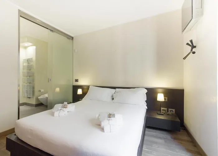 Stylish In Fashion District - Corso Venezia Apartamento Milão